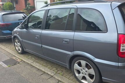 Opel Zafira 196.000 km 1.950 &euro; Essen 45309