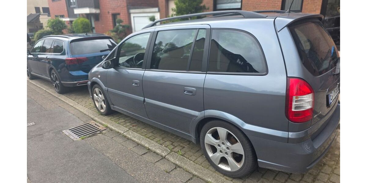 Opel Zafira 196.000 km 1.950 &euro; Essen 45309