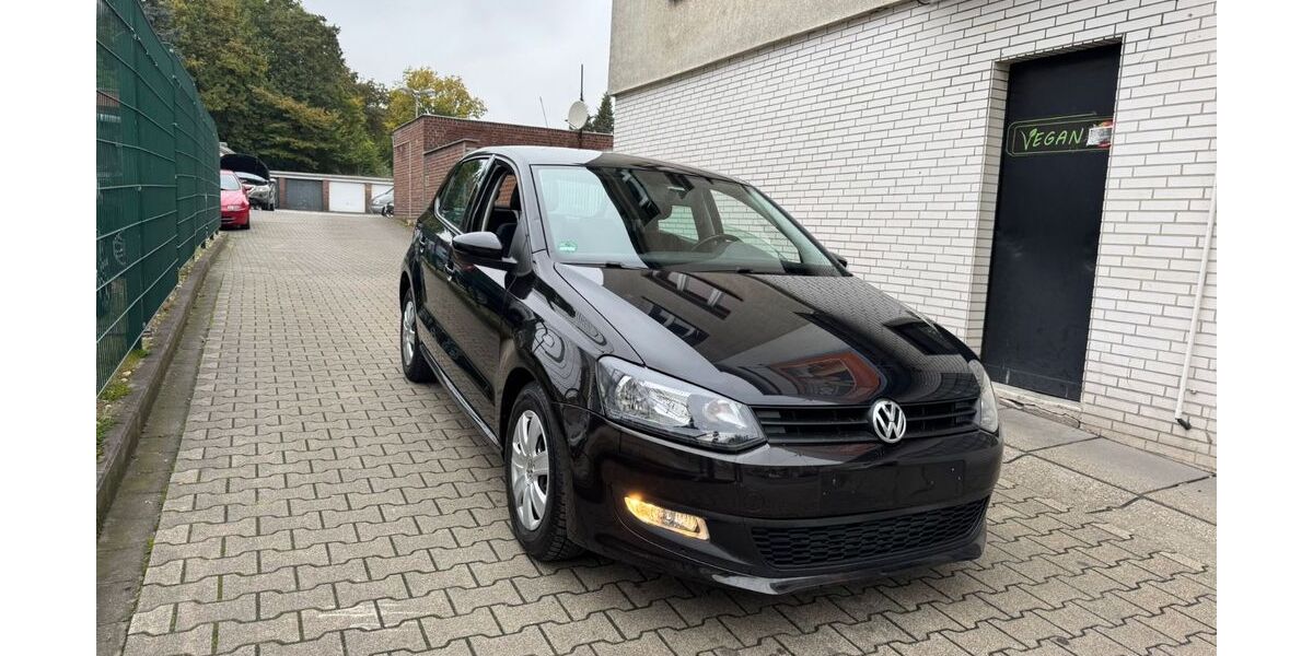VW Polo 99.000 km 5.000 &euro; Essen 45143