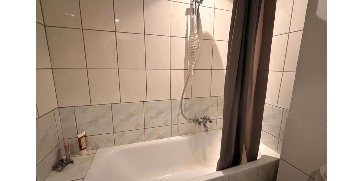 Etagenwohnung Düsseldorf Pempelfort - 2 Zimmer, 46 m&sup2;, 895&euro; | Angebot:27553981