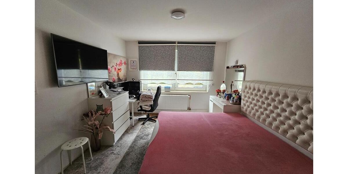 Hochparterre Wuppertal Unterbarmen - 4 Zimmer, 92 m&sup2;, 199.999&euro; | Angebot:25148066