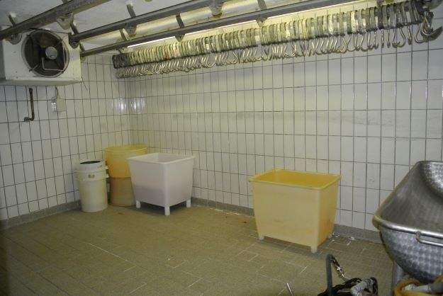 Gewerbeobjekt Mülheim an der Ruhr Mitte - 1 Zimmer, 2.500&euro; | Angebot:25777808