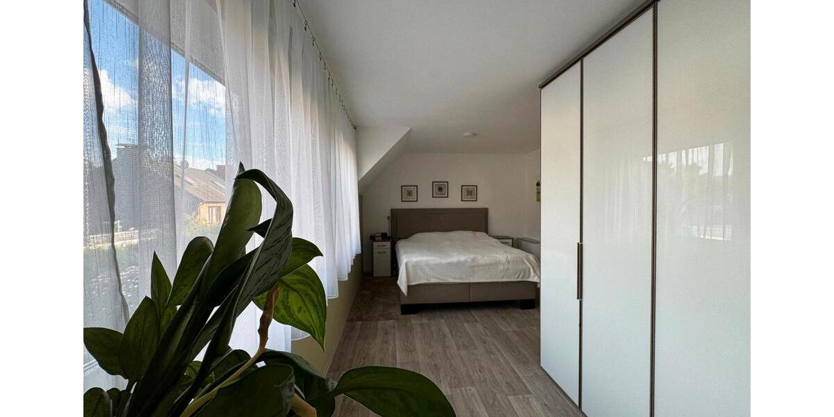 Reihenhaus Duisburg Rheinhausen - 5 Zimmer, 127 m&sup2;, 412.000&euro; | Angebot:27522618