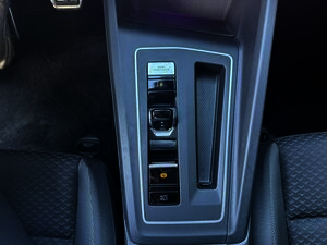 VW GOLF VIII 2.0 TDI Active +Ambiente+CarPlay+Navi+ 71.775 km 20.890 &euro; Meerbusch 40667