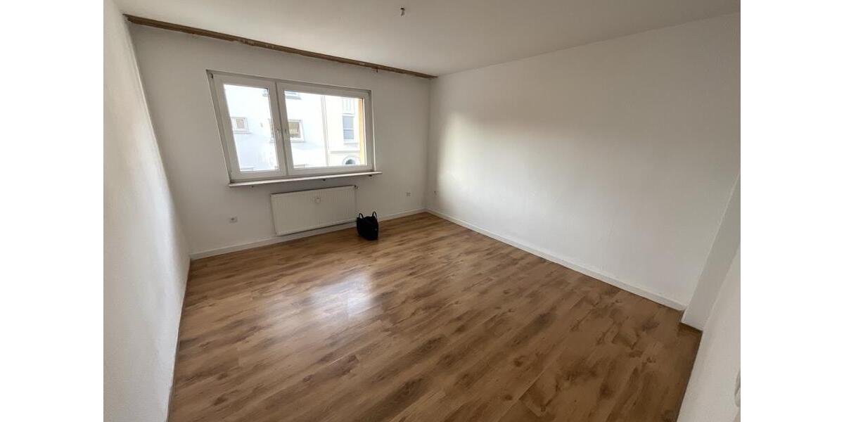 Etagenwohnung Essen Stadtbezirk VI - 3 Zimmer, 60 m&sup2;, 529&euro; | Angebot:25891663