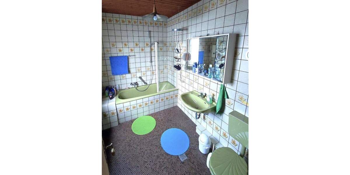 Einfamilienhaus Solingen Ohligs-Aufderhöhe - 5 Zimmer, 147 m&sup2;, 396.000&euro; | Angebot:25699042