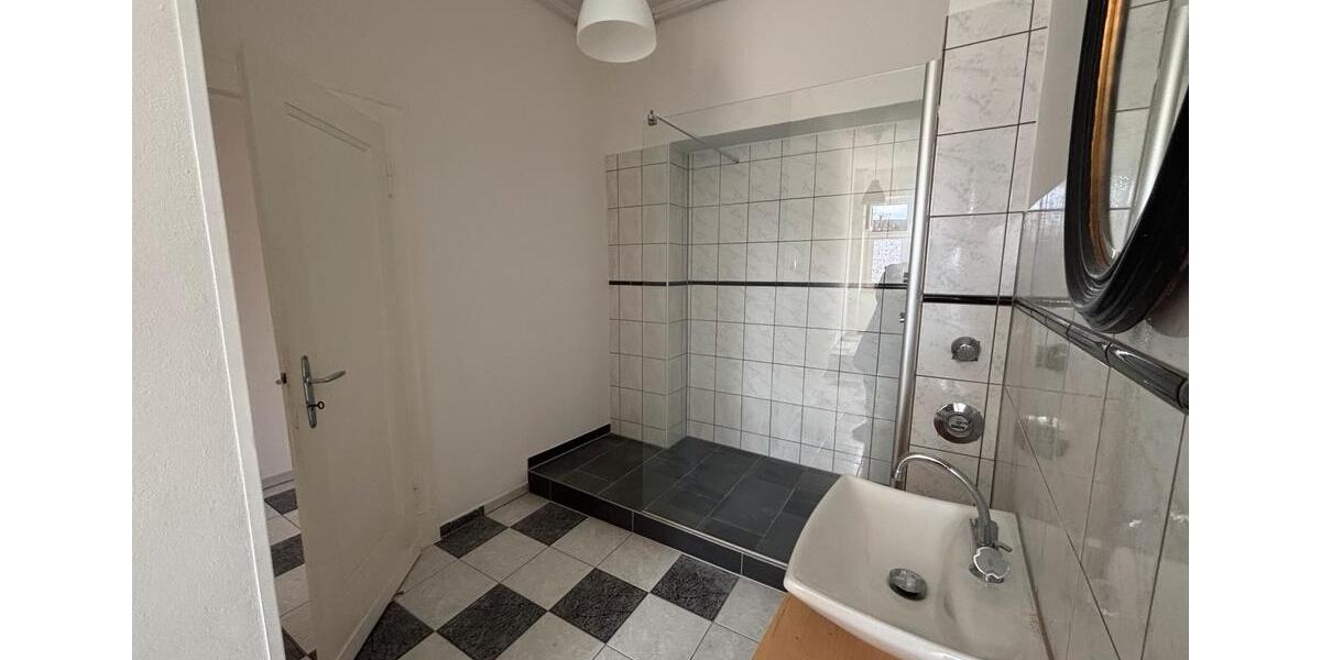 Etagenwohnung Ennepetal - 5 Zimmer, 120 m&sup2;, 1.000&euro; | Angebot:26130735