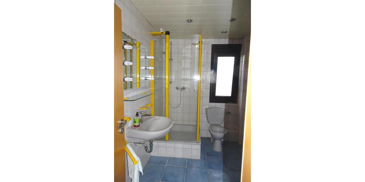 Dachgeschoßwohnung Bottrop Boy - 4.5 Zimmer, 140 m&sup2;, 1.050&euro; | Angebot:25650429