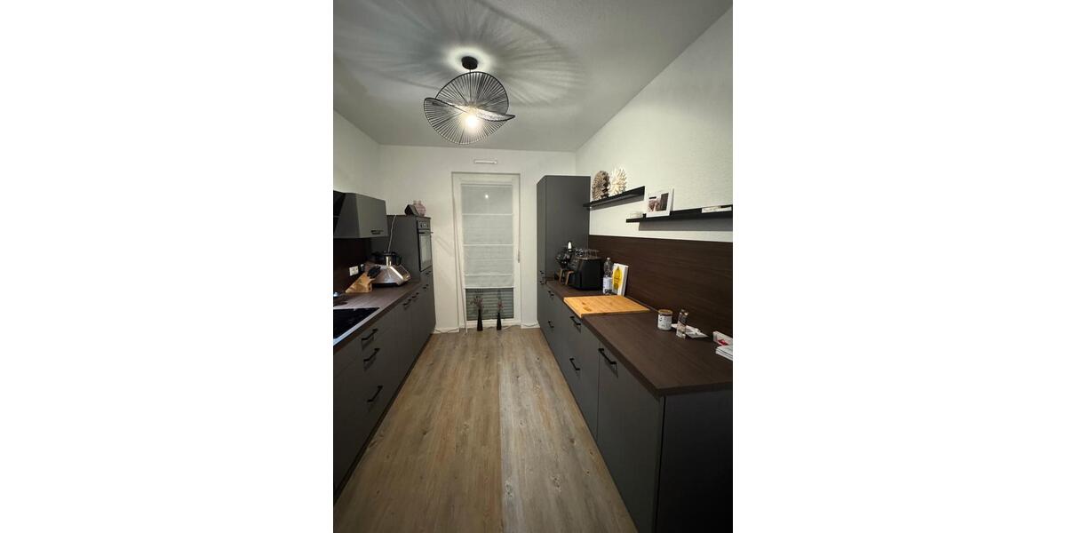 Etagenwohnung Düsseldorf Stadtbezirk 6 - 4 Zimmer, 132 m&sup2;, 1.966&euro; | Angebot:25323258