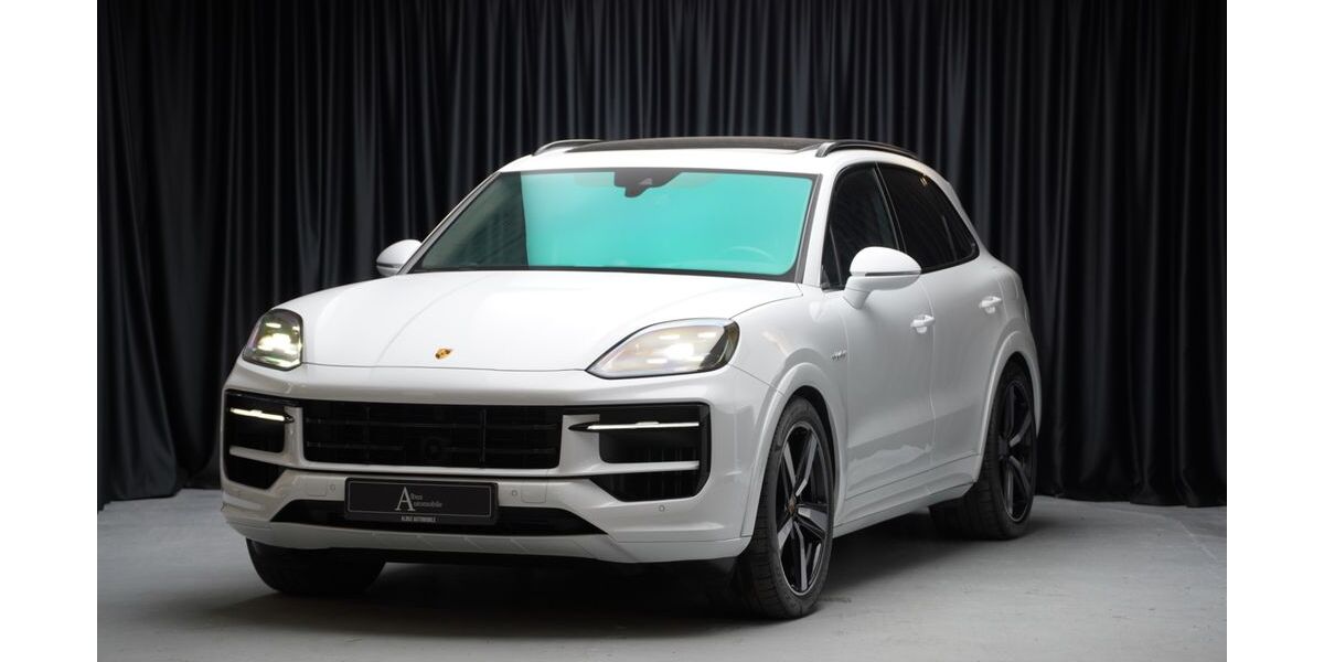 Porsche Cayenne 26.800 km 97.490 &euro; Düsseldorf 40211