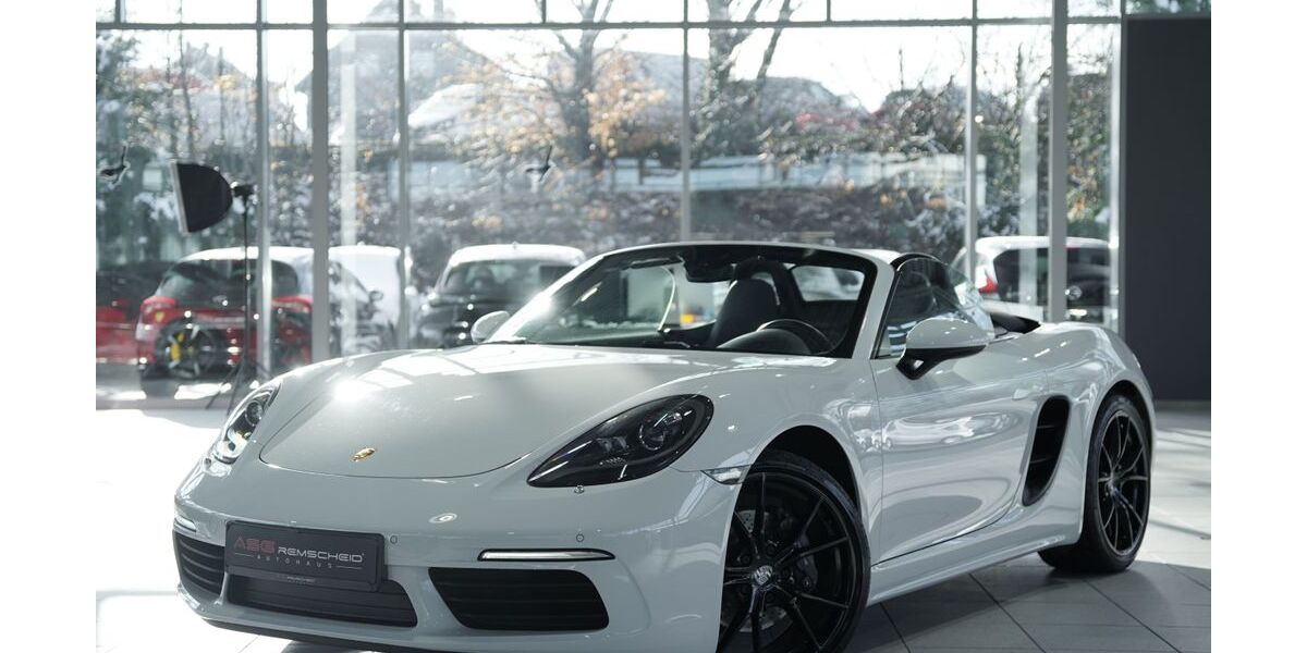 Porsche Boxster 66.000 km 53.990 &euro; Remscheid/NRW 42855