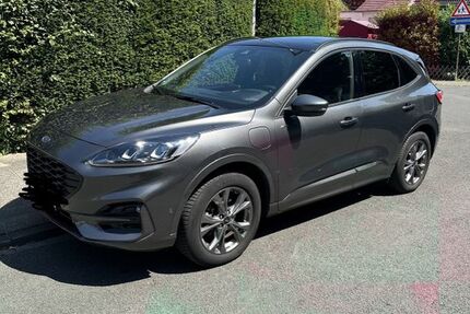 Ford Kuga 32.000 km 25.990 &euro; Mülheim an der Ruhr 45478