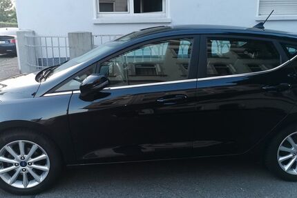 Ford Fiesta 123.000 km 8.800 &euro; Wuppertal 42277