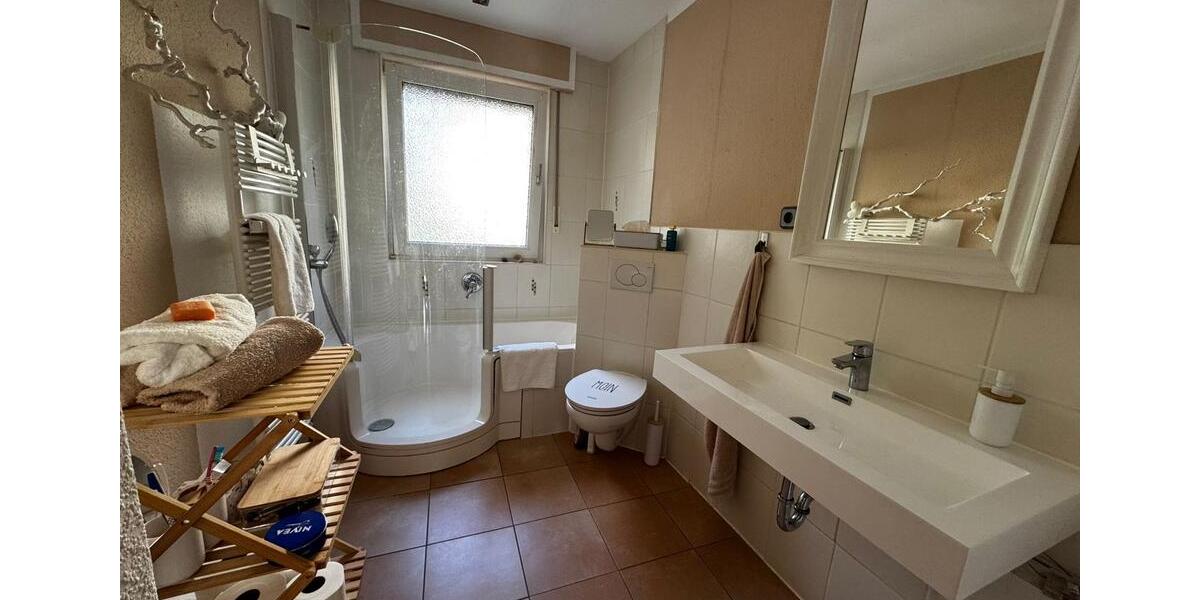 Erdgeschoßwohnung Duisburg Rheinhausen - 2.5 Zimmer, 62 m&sup2;, 160.000&euro; | Angebot:26480562