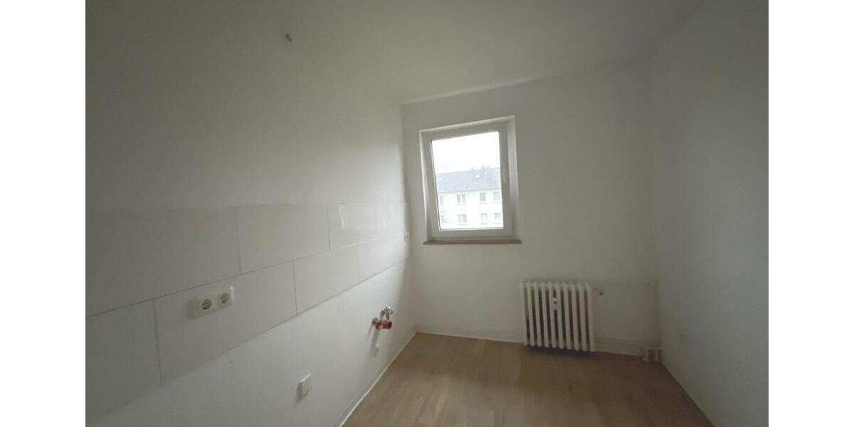Etagenwohnung Duisburg Mittelmeiderich - 3 Zimmer, 57 m&sup2;, 440&euro; | Angebot:25571595