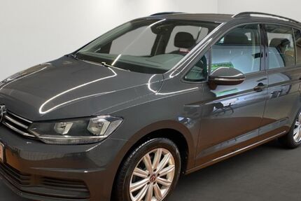 VW Touran 41.513 km 27.650 &euro; Düsseldorf 40233
