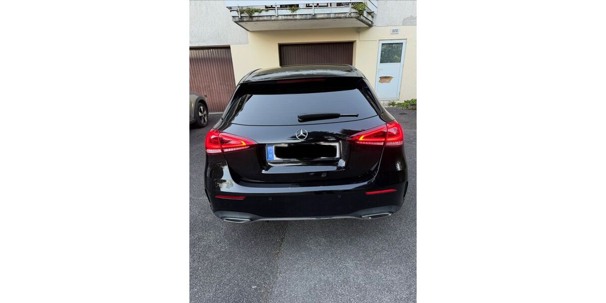 Mercedes-Benz A 250 74.000 km 22.999 &euro; Remscheid 42855