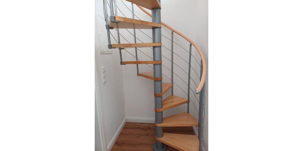 Dachgeschoßwohnung Essen Stadtbezirk III - 1.5 Zimmer, 37 m&sup2;, 510&euro; | Angebot:25815764