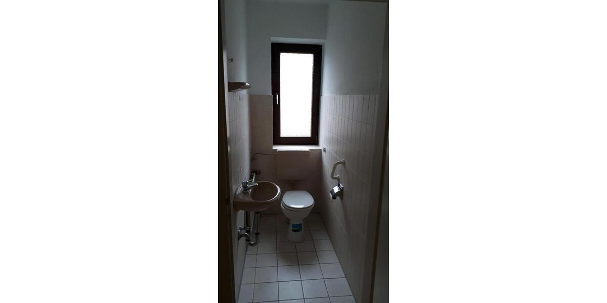 Etagenwohnung Düsseldorf Stadtbezirk 8 - 3 Zimmer, 92 m&sup2;, 890&euro; | Angebot:25960313