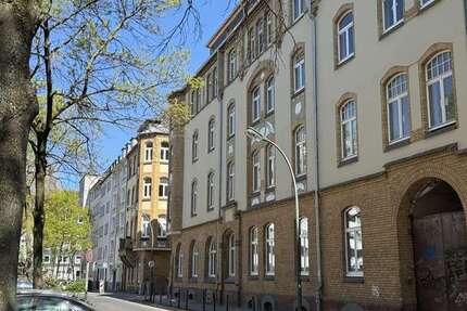 Wohnung Düsseldorf Stadtbezirk 3 - 2.5 Zimmer, 82 m&sup2;, 1.890&euro; | Angebot:27500007