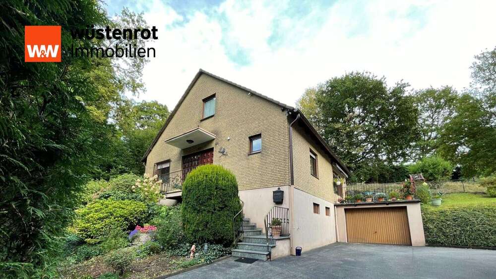 Einfamilienhaus Remscheid Lüttringhausen - 3.5 Zimmer, 92 m&sup2;, 389.000&euro; | Angebot:25199307