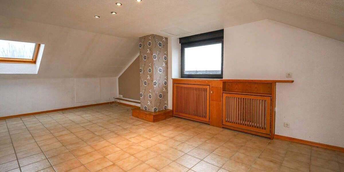 Doppelhaushälfte Langenfeld / Reusrath Reusrath - 6 Zimmer, 121 m&sup2;, 450.000&euro; | Angebot:25689674