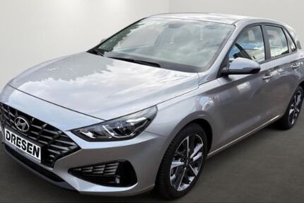 Hyundai i30 10.100 km 17.990 &euro; Neuss 41464