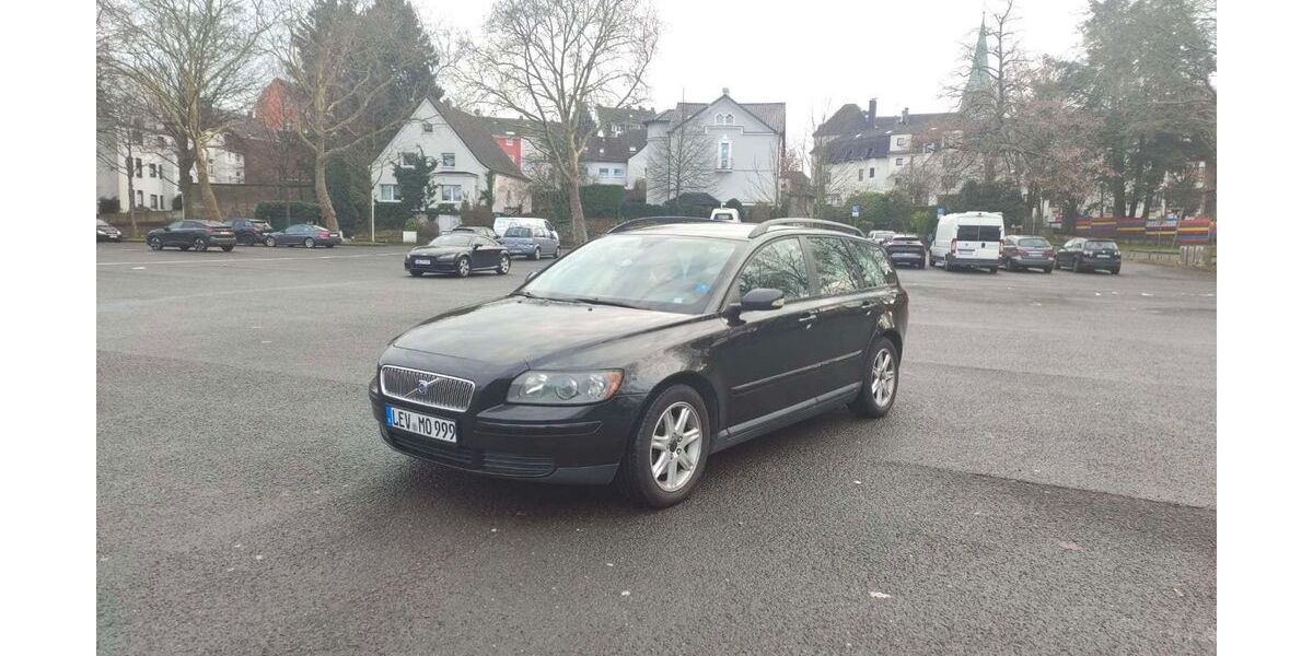 Volvo V50 210.000 km 3.250 &euro; Solingen 42719