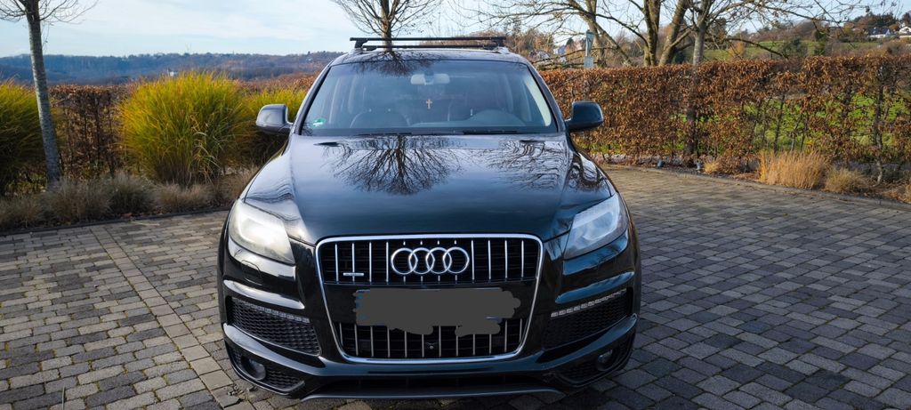 Audi Q7 185.370 km 17.499 &euro; Solingen 42659