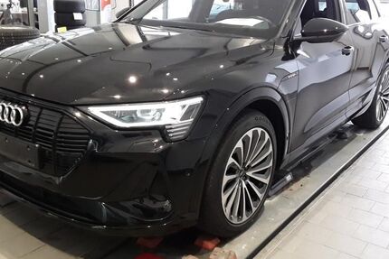 Audi e-tron 72.919 km 37.840 &euro; Hagen 58091