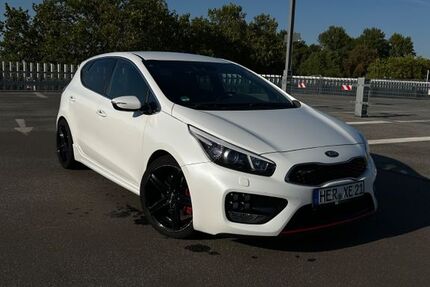 Kia ceed / Ceed 99.250 km 12.000 &euro; Herne 44651