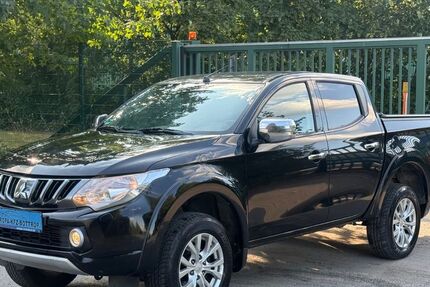 Mitsubishi L200 265.000 km 12.999 &euro; Bottrop 46238