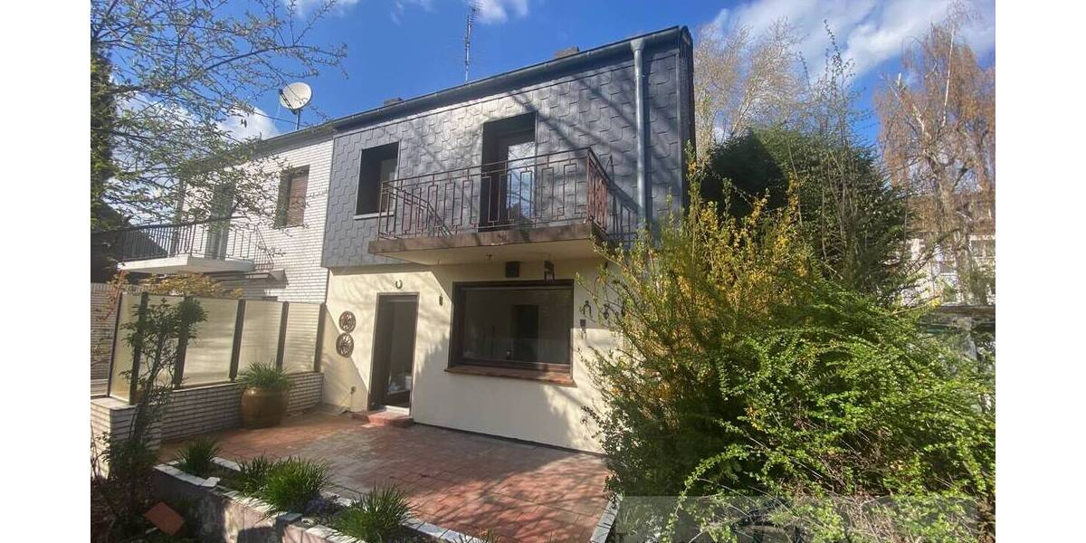 Doppelhaushälfte Oberhausen Stadtmitte - 5 Zimmer, 140 m&sup2;, 389.000&euro; | Angebot:26017989