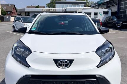 Toyota Aygo (X) 56.800 km 13.999 &euro; Düsseldorf 40627