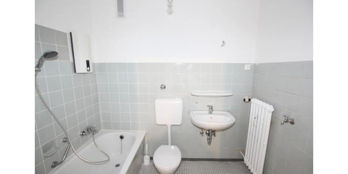 Etagenwohnung Duisburg Hamborn - 2 Zimmer, 63 m&sup2;, 600&euro; | Angebot:27582598