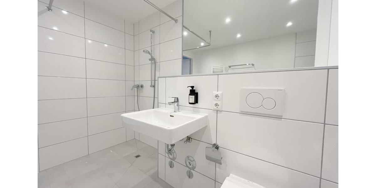 Etagenwohnung Duisburg Angerhausen - 3 Zimmer, 84 m&sup2;, 1.105&euro; | Angebot:25339093