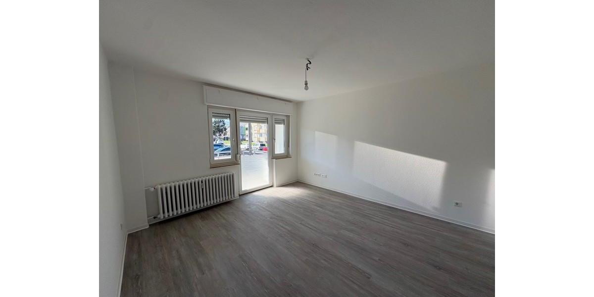 Erdgeschoßwohnung Essen Stadtbezirk VI - 3 Zimmer, 60 m&sup2;, 705&euro; | Angebot:24252578