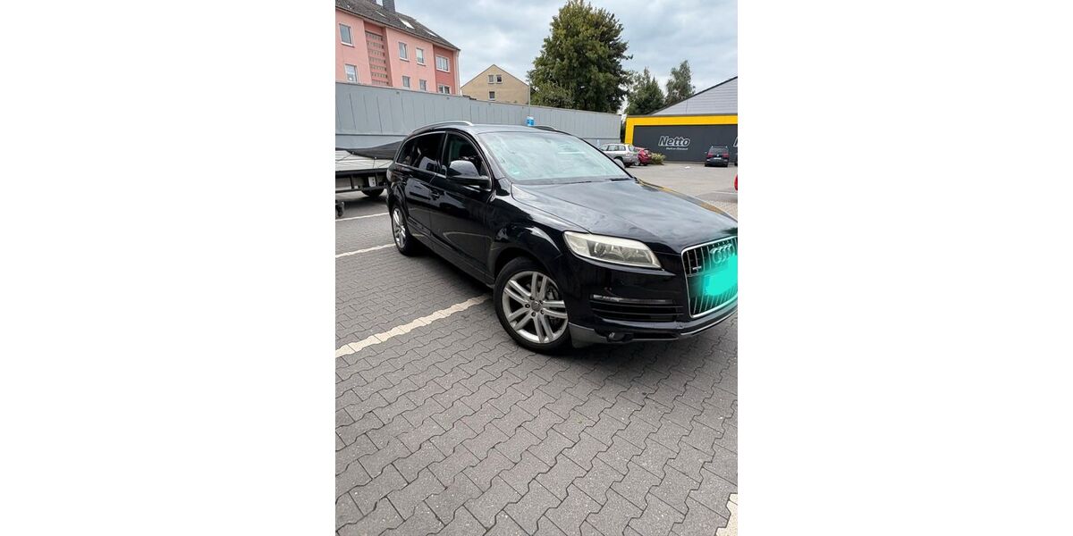Audi Q7 295.000 km 8.500 &euro; Mülheim an der Ruhr 45473