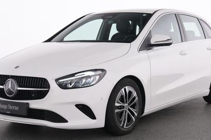 Mercedes-Benz B 180 17.527 km 28.445 &euro; Essen 45309