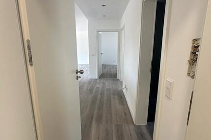 Wohnung Duisburg Mittelmeiderich - 4.5 Zimmer, 89 m&sup2;, 189.000&euro; | Angebot:27231081