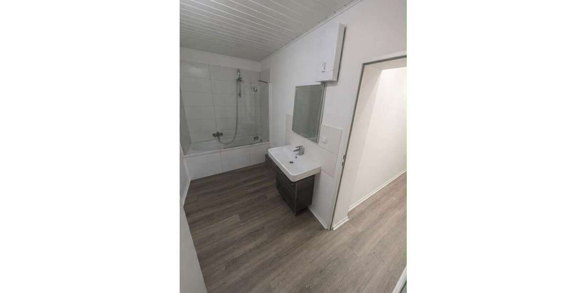 Etagenwohnung Witten Heven - 3.5 Zimmer, 81 m&sup2;, 630&euro; | Angebot:27513622