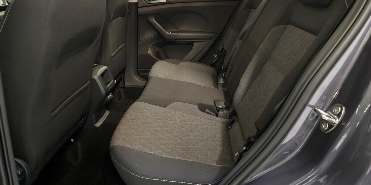 VW T-Cross Life Automatik|AHK|IQ|Toter-Winkel 1.001 km 26.975 &euro; Wermelskirchen 42929