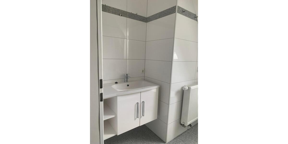 Dachgeschoßwohnung Gevelsberg - 2.5 Zimmer, 62 m&sup2;, 162.500&euro; | Angebot:26763382