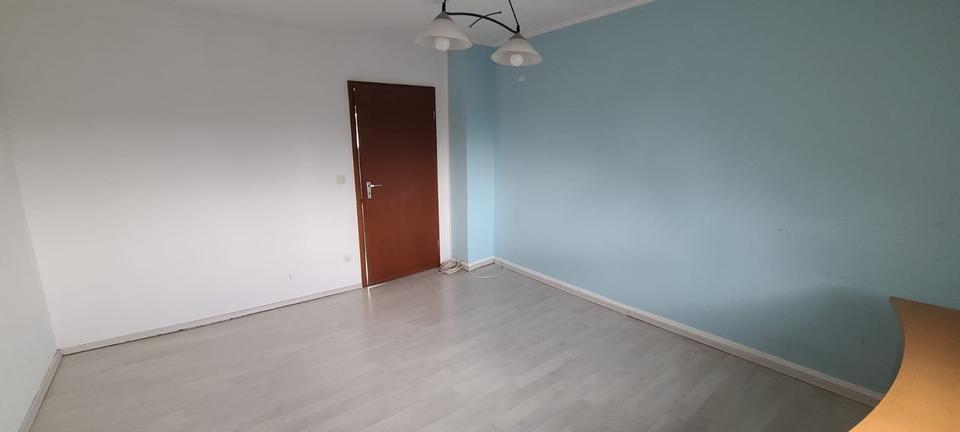 Dachgeschoßwohnung Wuppertal Brill - 1 Zimmer, 38 m&sup2;, 190&euro; | Angebot:25374902