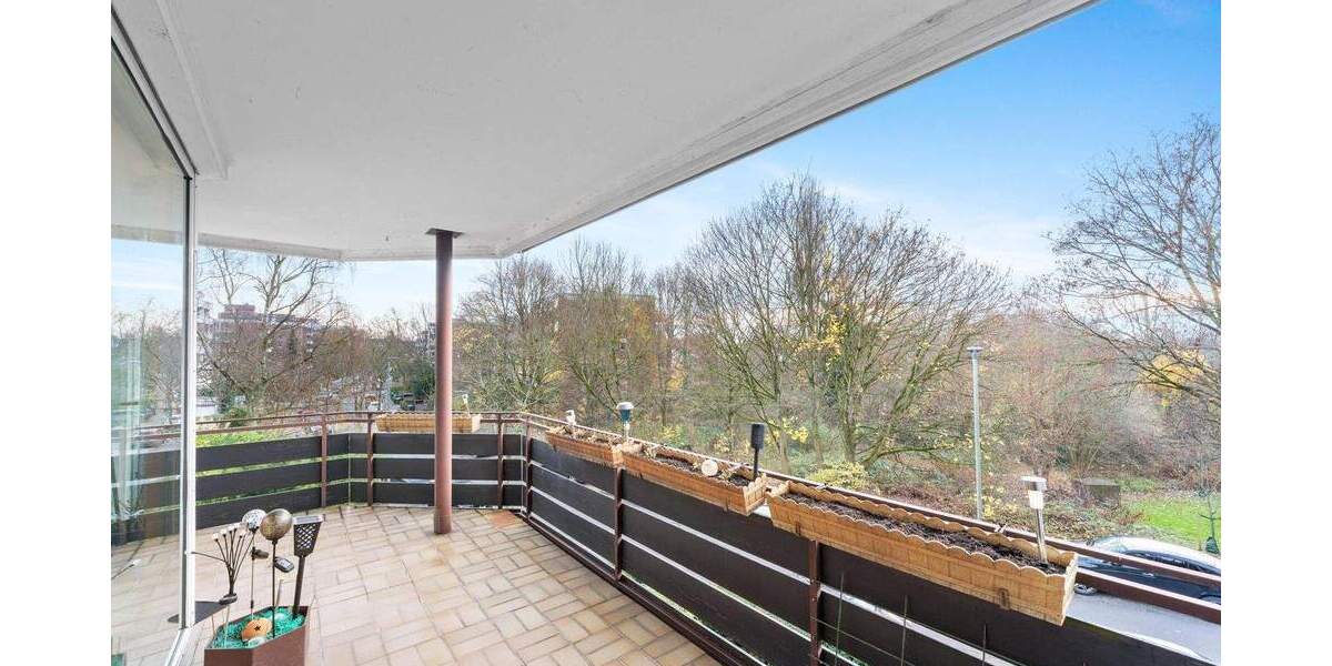Etagenwohnung Düsseldorf Gerresheim - 4 Zimmer, 98 m&sup2;, 310.000&euro; | Angebot:25685672