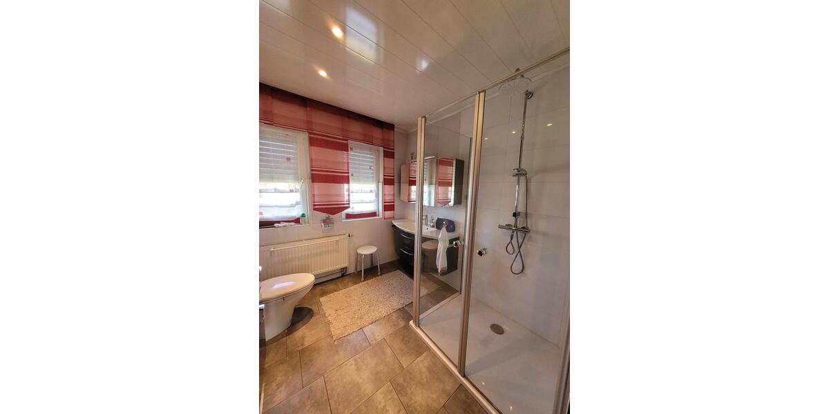 Reihenhaus Leichlingen (Rheinland) - 4 Zimmer, 100 m&sup2;, 323.000&euro; | Angebot:27166580