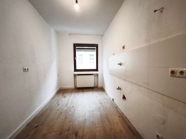 Etagenwohnung Mülheim an der Ruhr Broich - 2 Zimmer, 50 m&sup2;, 575&euro; | Angebot:27178147