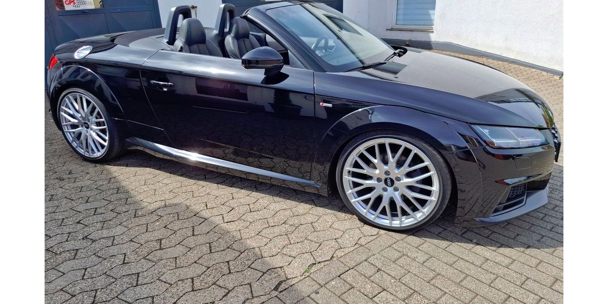 Audi TT 99.350 km 25.900 &euro; Velbert 42553