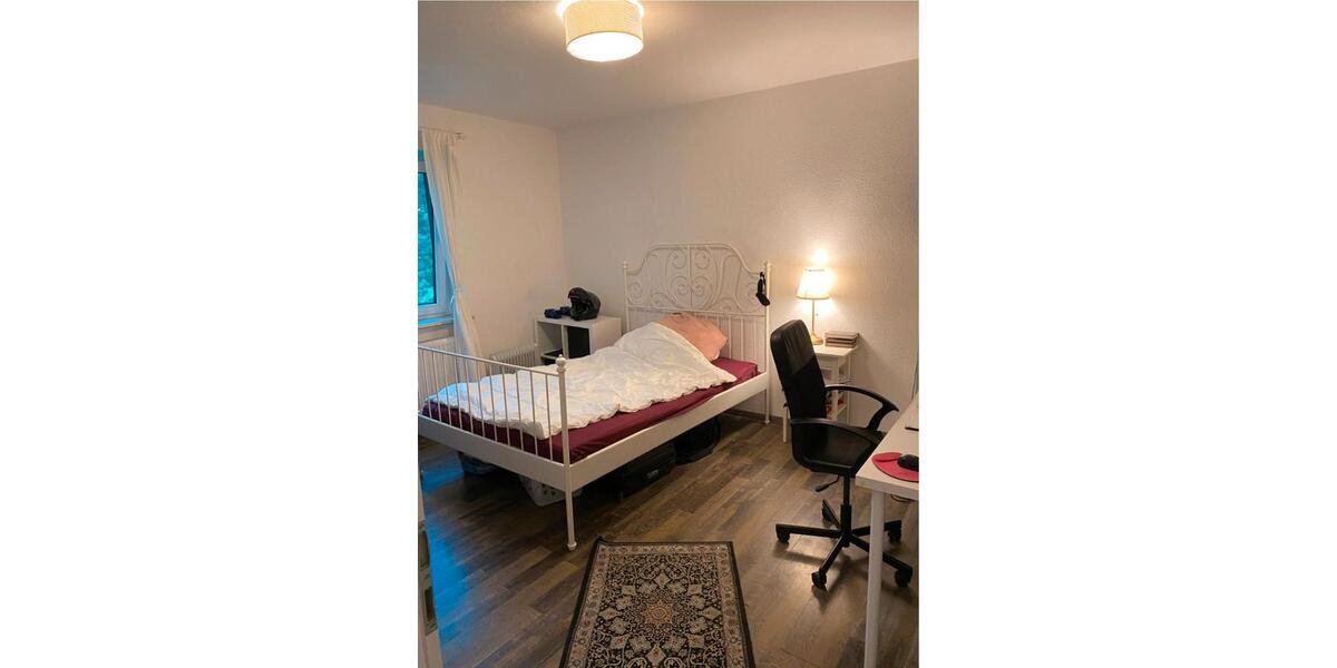 Etagenwohnung Essen Stadtbezirk III - 3 Zimmer, 65 m&sup2;, 1.100&euro; | Angebot:24859509