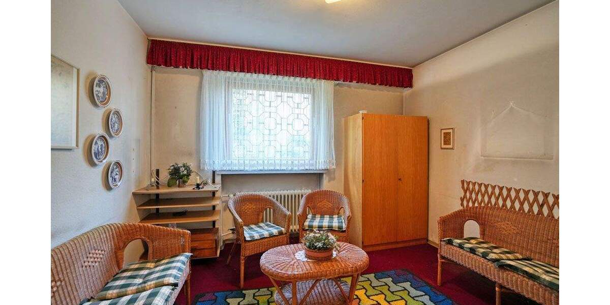 Mehrfamilienhaus, Wohnhaus Bochum Wiemelhausen - 9 Zimmer, 275 m&sup2;, 695.000&euro; | Angebot:25687045